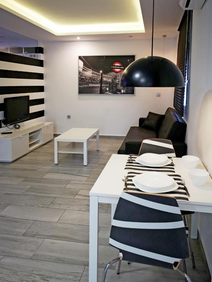 Conil Red-Black Apartment Conil De La Frontera Bagian luar foto